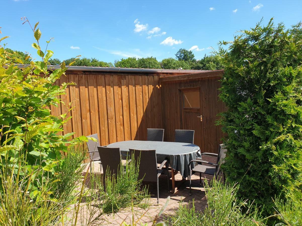 Ferienwohnung Ruegen In Samtens Exterior foto
